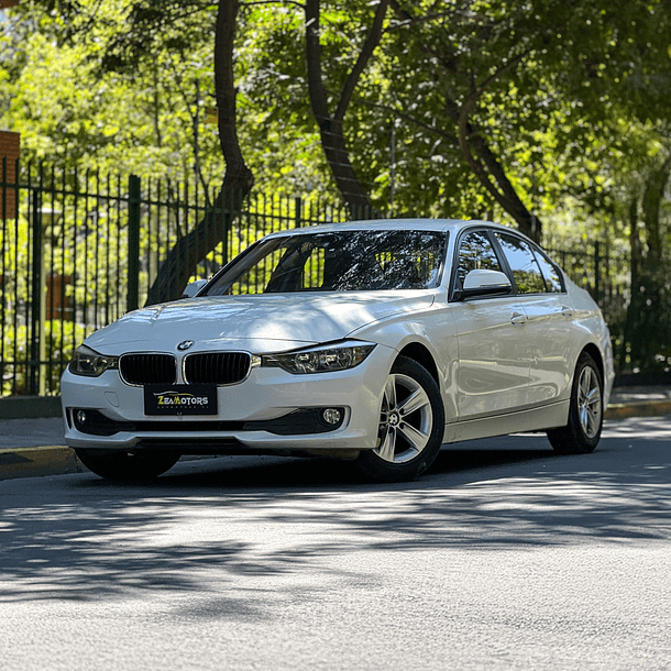 BMW 316I 1.6 AUT 2013 1