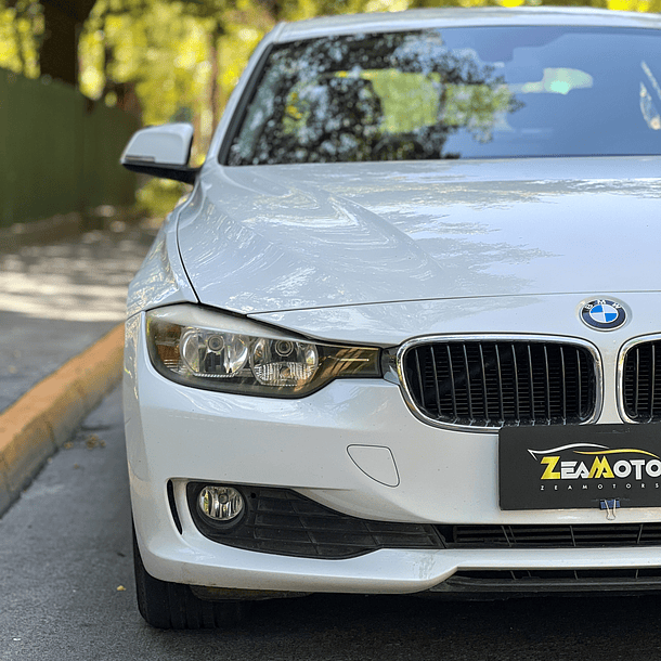 BMW 316I 1.6 AUT 2013 4