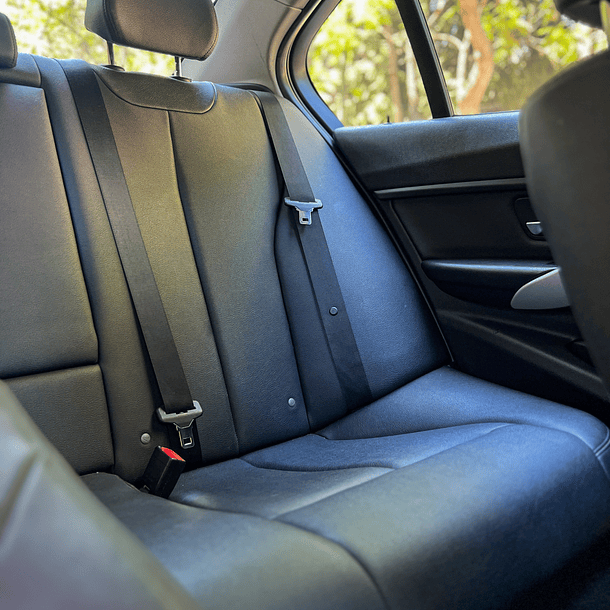 BMW 316I 1.6 AUT 2013 8