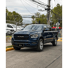 RAM 1500  CREW CAB LARAMIE 4X4 5.7 AUT 2022 1