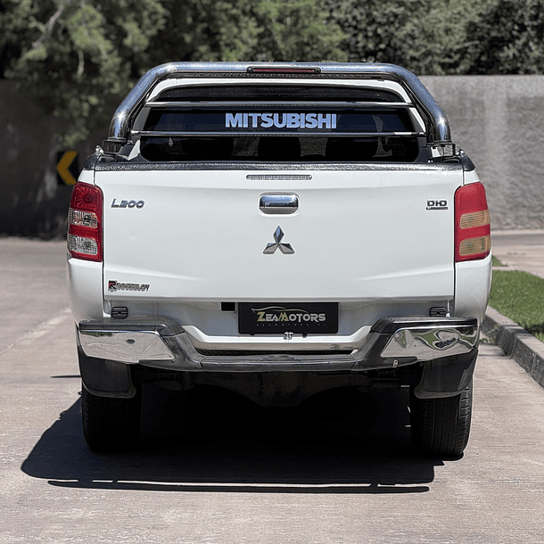 Mitsubishi l200 TD Katana CD CRT 2018 5