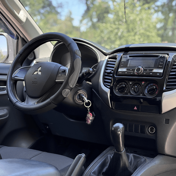 Mitsubishi l200 TD Katana CD CRT 2018 8