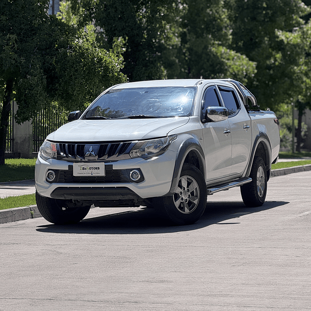 Mitsubishi l200 TD Katana CD CRT 2018 1