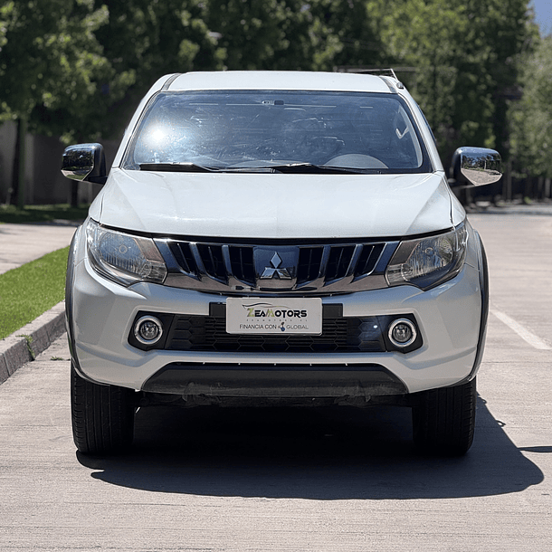 Mitsubishi l200 TD Katana CD CRT 2018 3