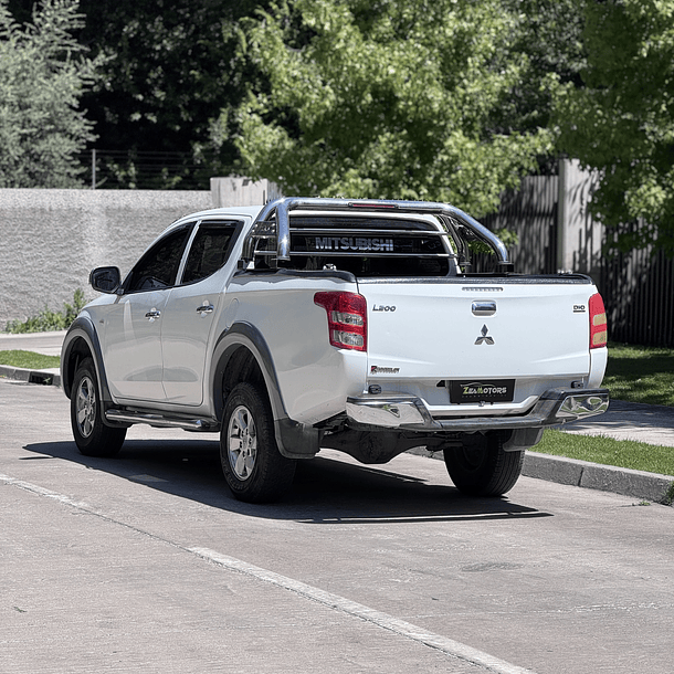 Mitsubishi l200 TD Katana CD CRT 2018 4