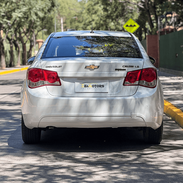 Chevrolet Cruze LS 1.8 AT 2