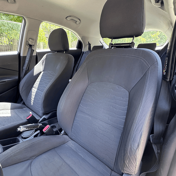 Kia Rio 5 EX 1.4 AT 2016  8