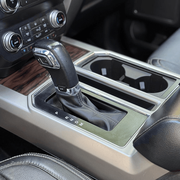 Ford F-150 LARIAT LUXURY 4X4 5.0 2020 9