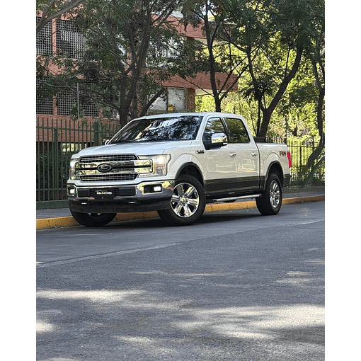 Ford F-150 LARIAT LUXURY 4X4 5.0 2020