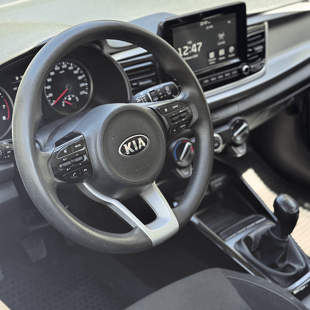 KIA RIO 5 1.4 HB MT 2022 11