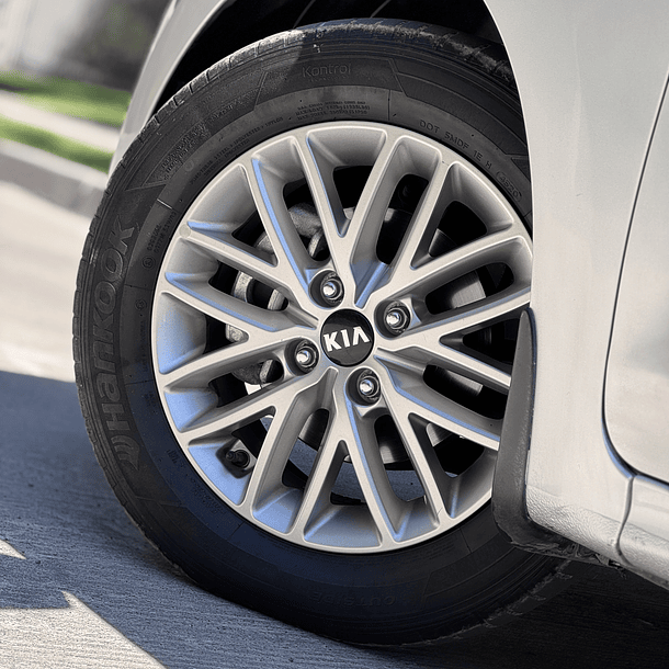 KIA RIO 5 1.4 HB MT 2022 12