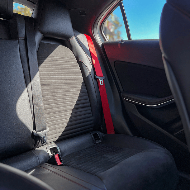 MERCEDES BENZ A250 SPORT 2.0 4X2 AUT 5P 2017 9