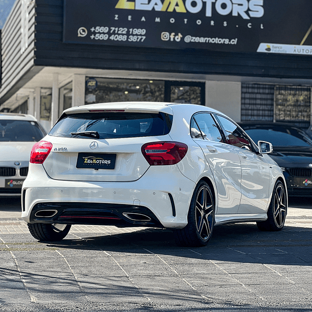 MERCEDES BENZ A250 SPORT 2.0 4X2 AUT 5P 2017 3