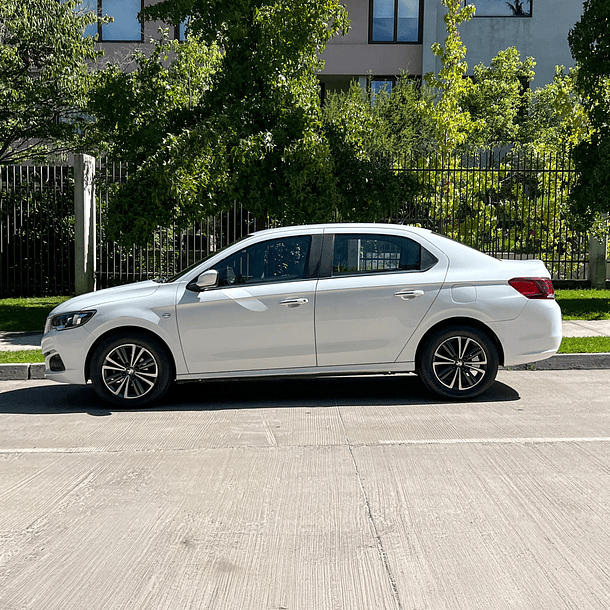 PEUGEOT 301 ALLURE HDI 1.6 2019 5