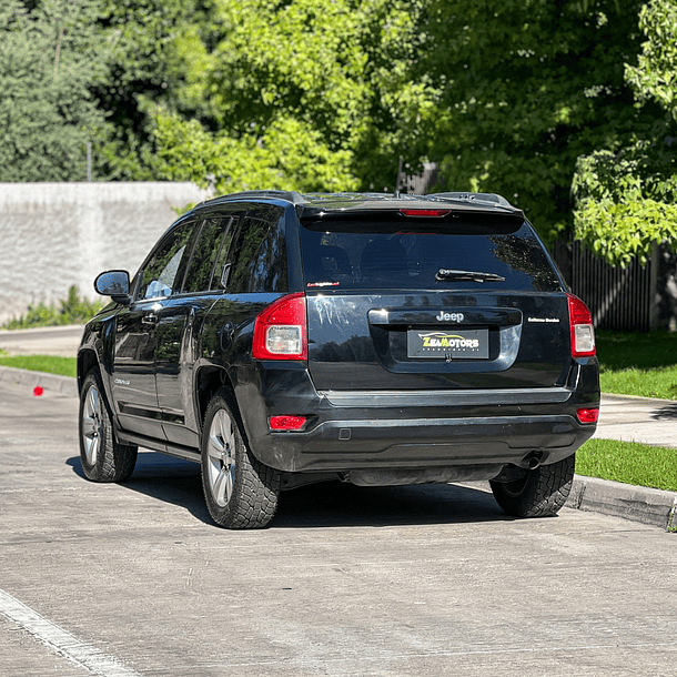 JEEP  COMPASS 4x4 SPORT 2.4 2013 4