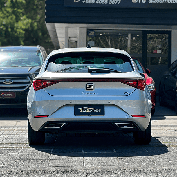 SEAT LEON FR TSI AT8 1.4 AUT 2021 4