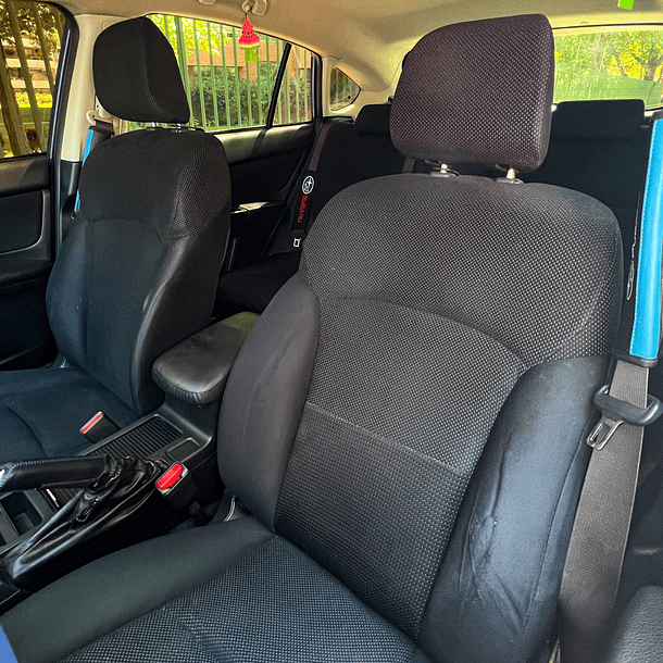 Subaru Impreza Sport 4WD 2.0  XS MT E 2015 13