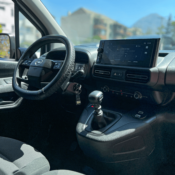 Opel combo 2025 M/T Descuenta IVA 9