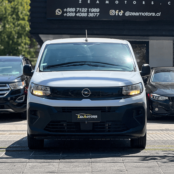 Opel combo 2025 M/T Descuenta IVA 2