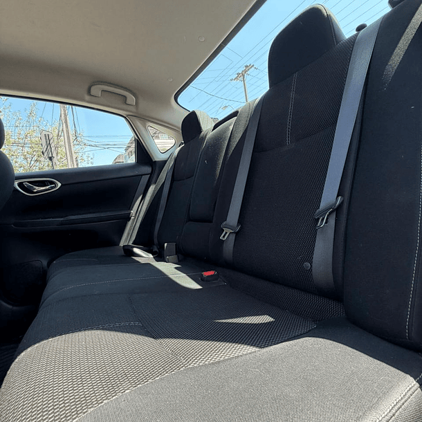 Nissan Sentra 1.8 AT Exclusive 2019 9
