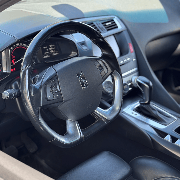 DS DS5 HDI HB AUT 2.0 2017 6