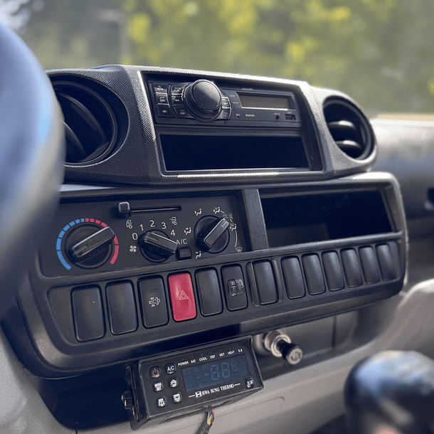 HINO  XZU 616 2021 8