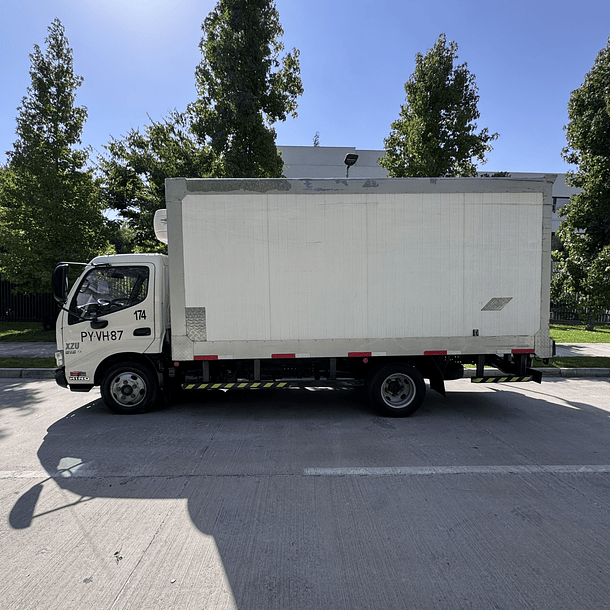 HINO  XZU 616 2021 2