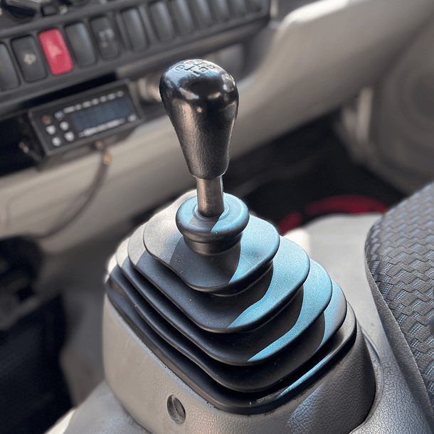 HINO  XZU 616 2021 9