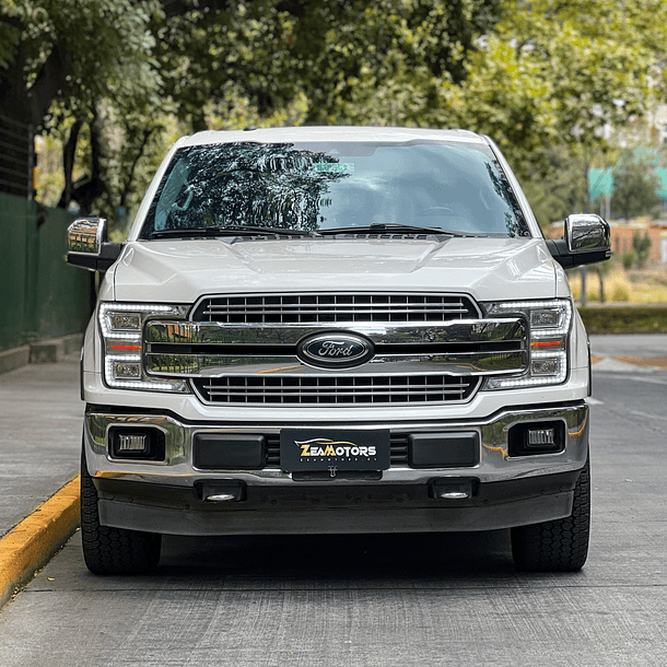 Ford F-150 5.0 Lariat Luxury 4x4 2020 3