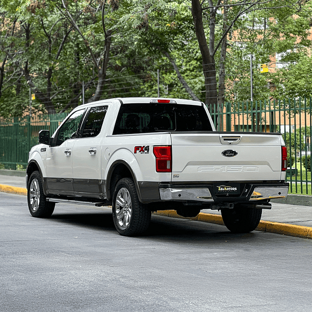 Ford F-150 5.0 Lariat Luxury 4x4 2020 4