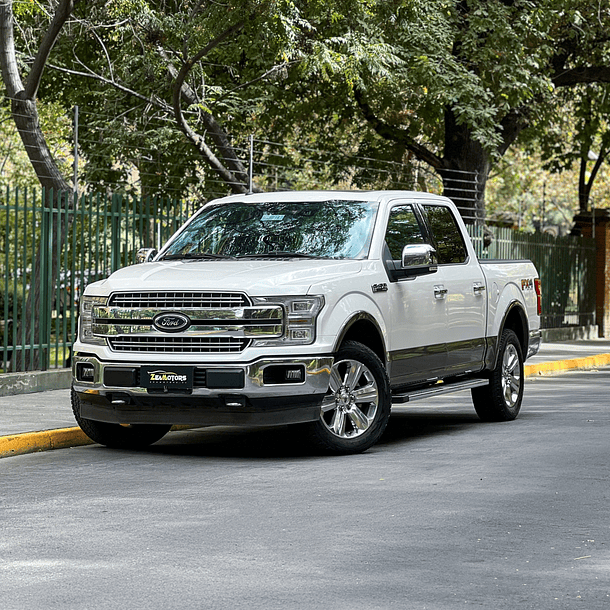 Ford F-150 5.0 Lariat Luxury 4x4 2020 1