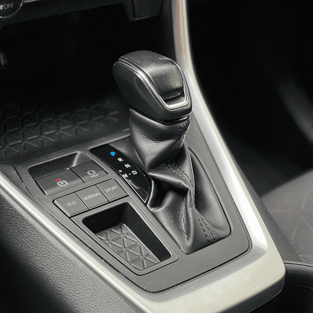 Toyota RAV4 XLE  2.0 AUT 2021 11