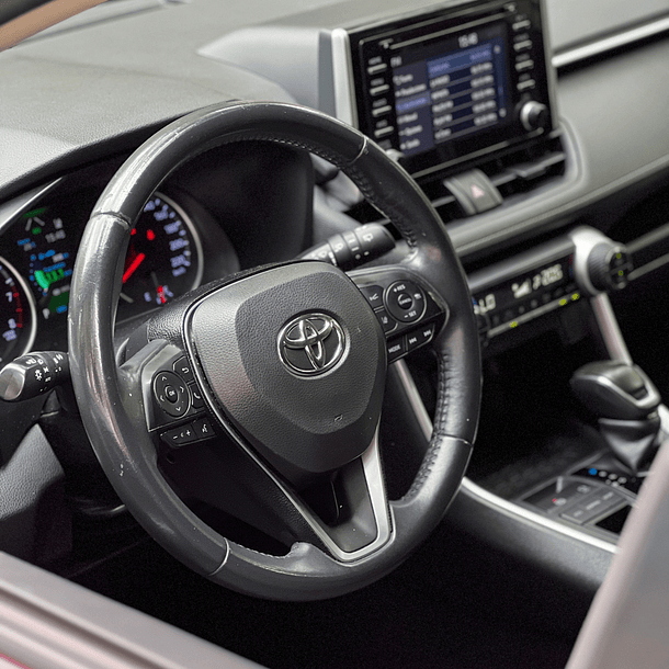 Toyota RAV4 XLE  2.0 AUT 2021 7