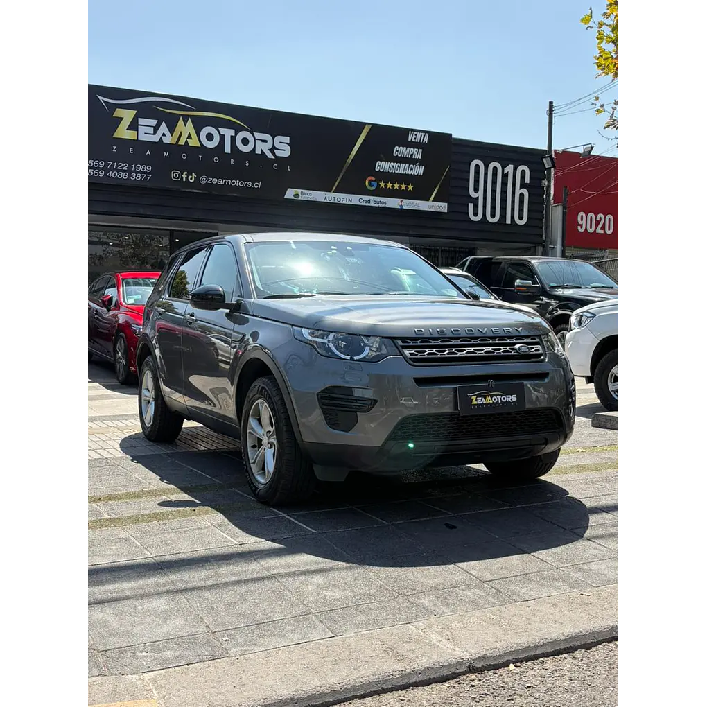 Land Rover 1 — foto 2 de 3
