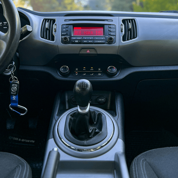 Kia Sportage Lx 2.0 2015 8