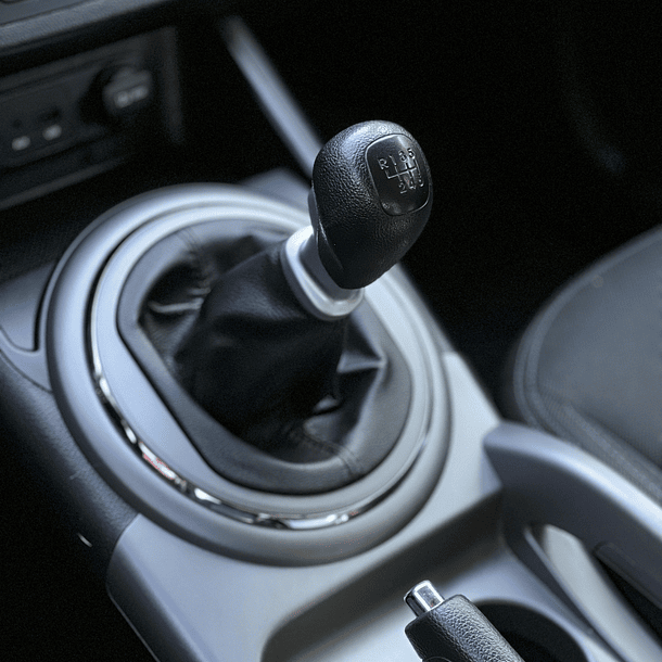 Kia Sportage Lx 2.0 2015 10