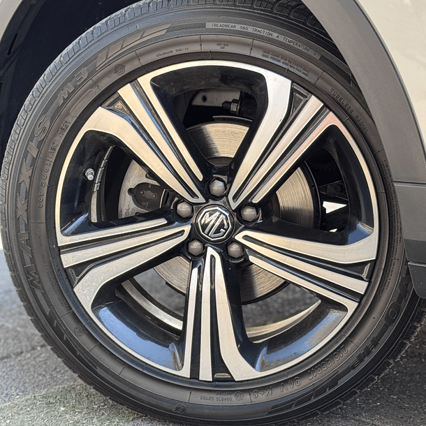 MG ZX DLX 1.5 2022 5