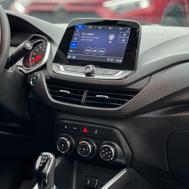 Chevrolet Ónix 1.0 LTZ 4x2 HB MT 5P 2023  11