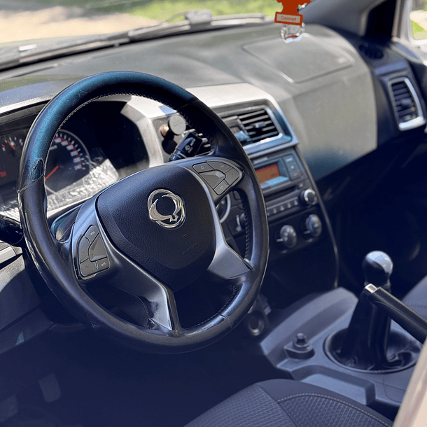 SSANYONG action sport 2.0 4x2 2019 7