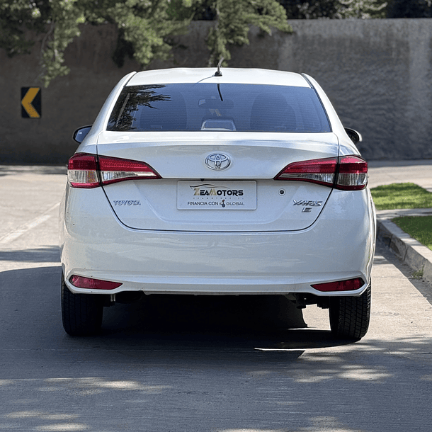 TOYOTA YARIS GLI 1.5 MT 2022 5