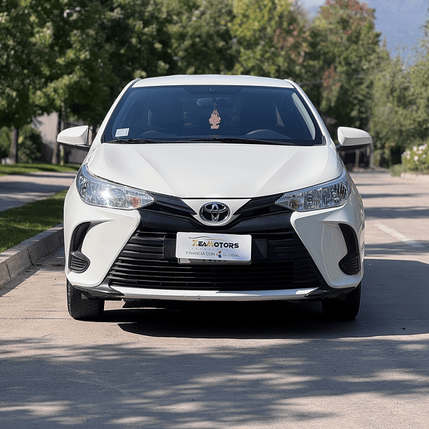 TOYOTA YARIS GLI 1.5 MT 2022 3