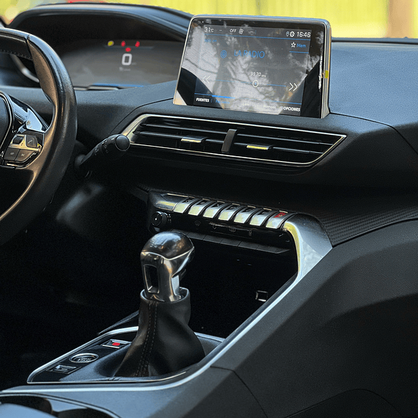 Peugeot 3008 Active pack 1.2 Mt Puretech 2022 12