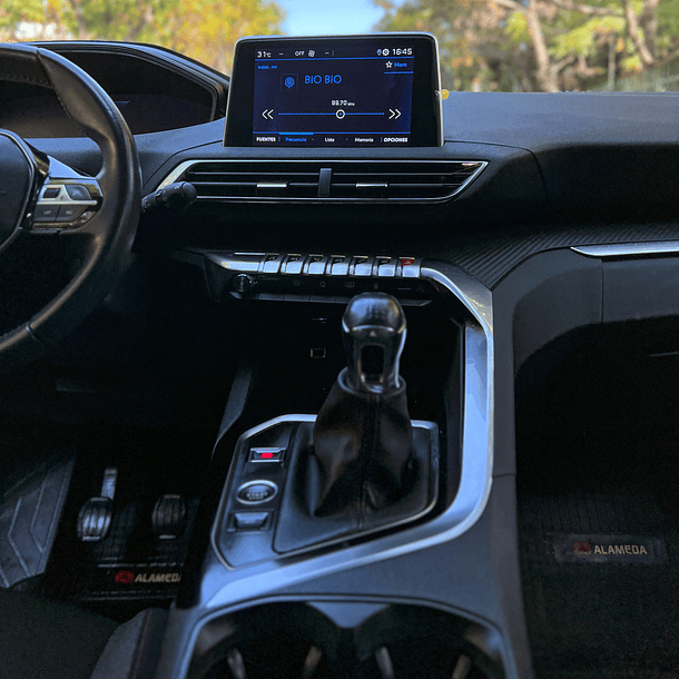 Peugeot 3008 Active pack 1.2 Mt Puretech 2022 9