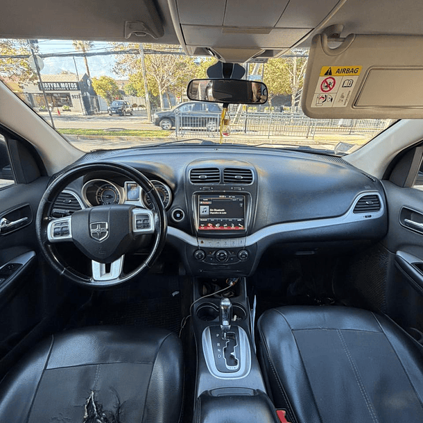 DODGE JOURNEY SE 2.4 AUT 2019 7