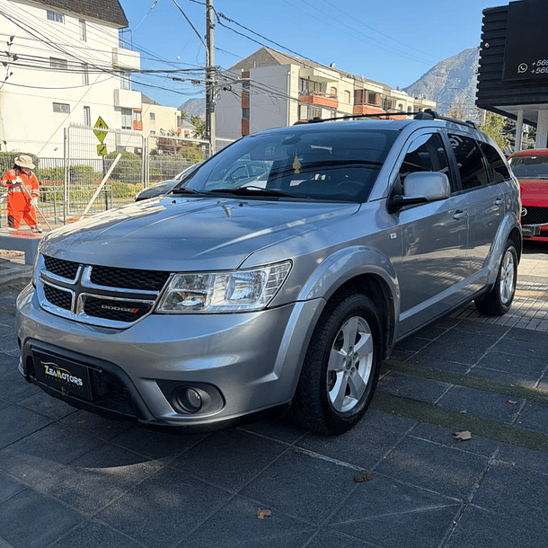 DODGE JOURNEY SE 2.4 AUT 2019 3