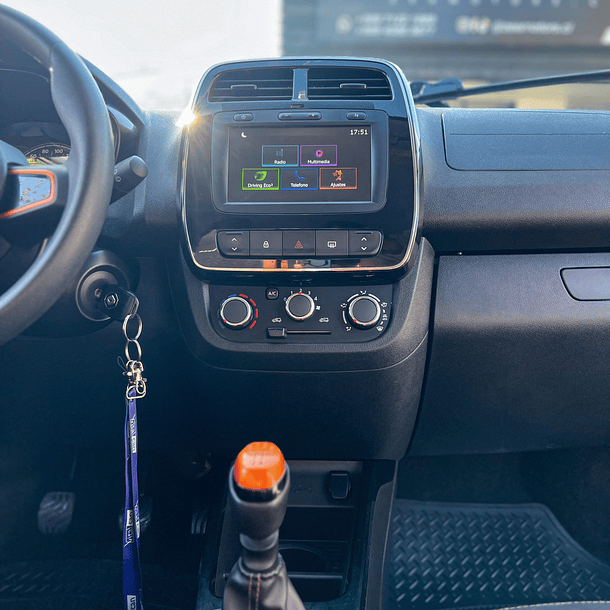 Renault Kwid  outsider 1.0 2022 8