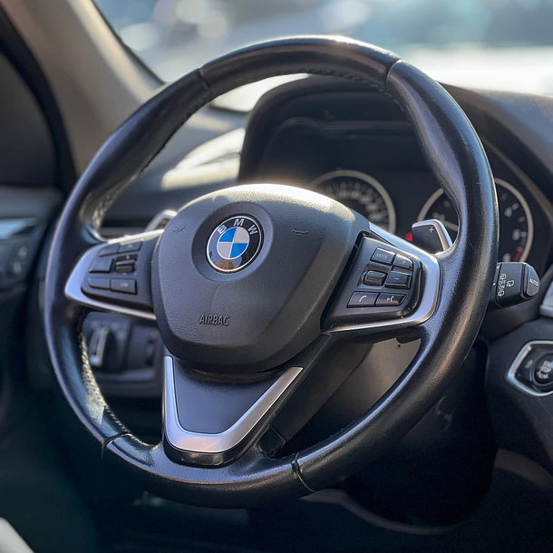 BMW X1 SDRIVE 18D 2.0 AUT 4x2 2018 12