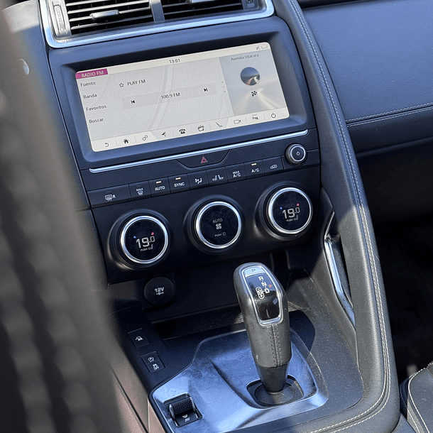  JAGUAR E-PACE 2.0 P250 R-Dynamic Auto 4WD 2020 5