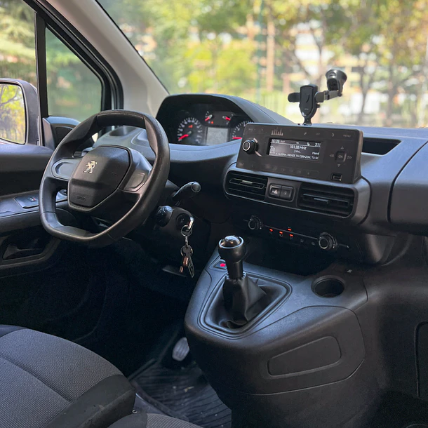 PEUGEOT PARTNER Turbo Diesel 1.6 2020 12