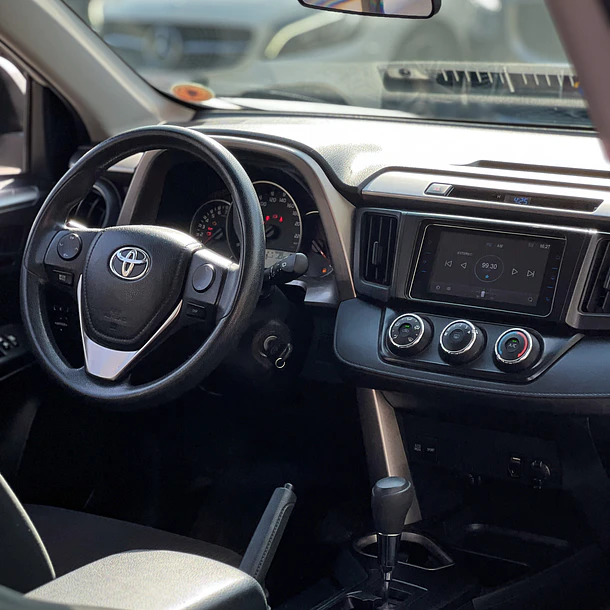 Toyota RAV4 DE LUJO 2.0 Aut 2018 9